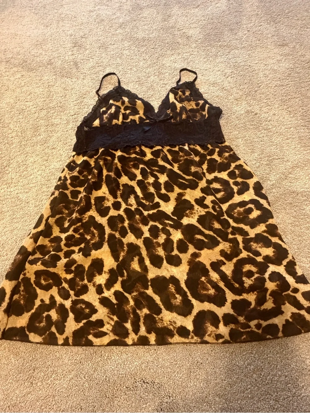 Leopard Lace-Trim Chemise and Robe Set - Women Intimates & Sleepwear